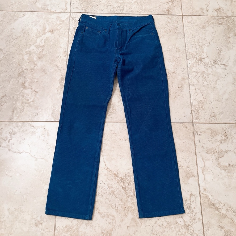 Levi’s 514 Corduroy pants